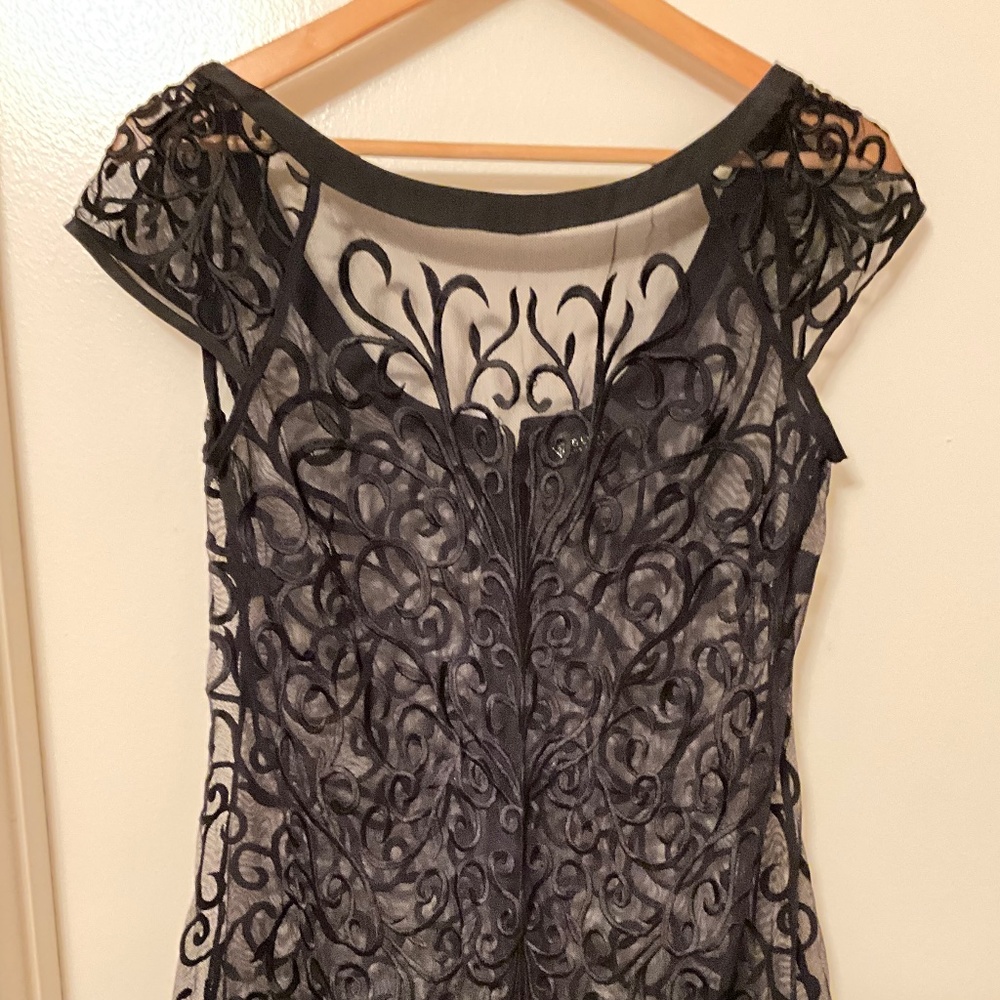 Guess embroidery floral lace